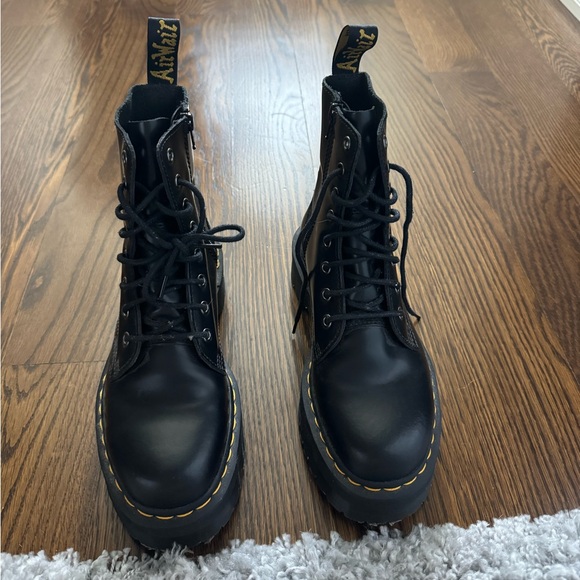 Platform black doc martens - Picture 1 of 3
